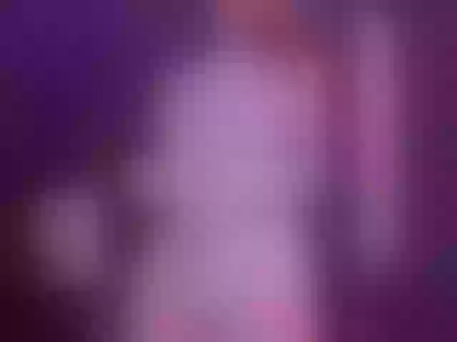 Live sex webcam photo for EmilyMilss #271478146