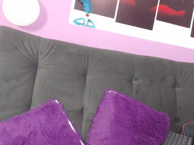 Live sex webcam photo for Manevalki01 #271479779