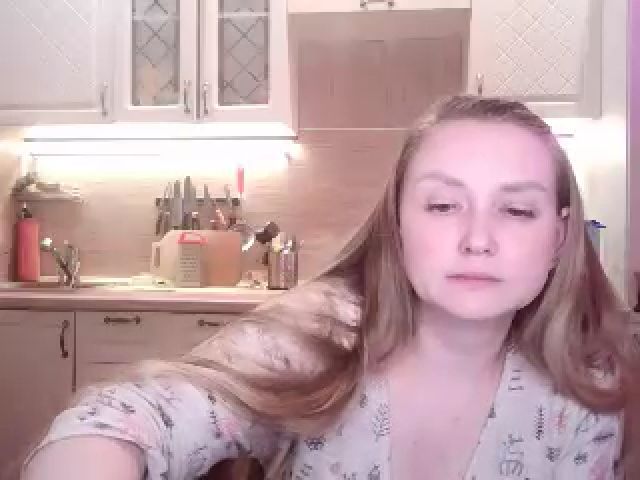 Live sex webcam photo for JaneGrey111 #271477826