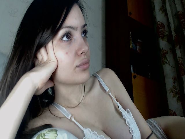 Live sex webcam photo for Snow_Whiteee #271481391