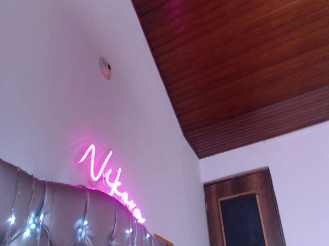 Live sex webcam photo for NikoraStar #271480049