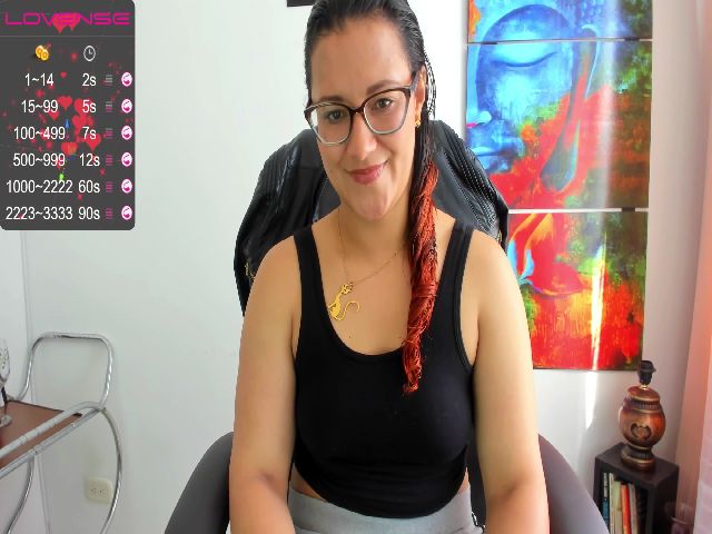 Live sex webcam photo for April_Rouse_ #271476206