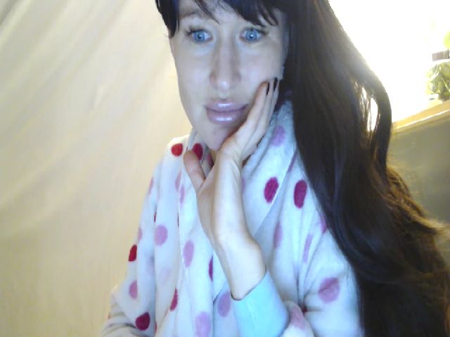 Live sex webcam photo for Xxxawesomeart #271481877