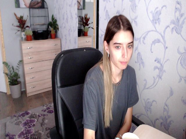Live sex webcam photo for Springibabby #271472844