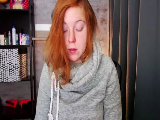 Live sex webcam photo for HottieAlma #271470543