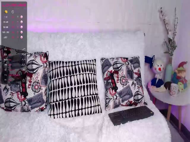 Live sex webcam photo for Gaby_babe #271482692