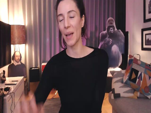 Live sex webcam photo for Mora_Marvels #271468940