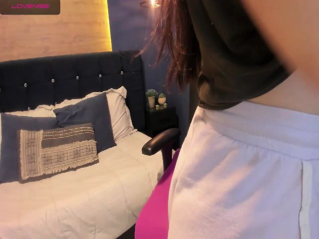 Live sex webcam photo for Zoe_mill3r #271470003