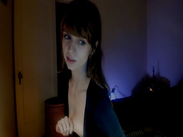 Live sex webcam photo for muffinmoon #271470689