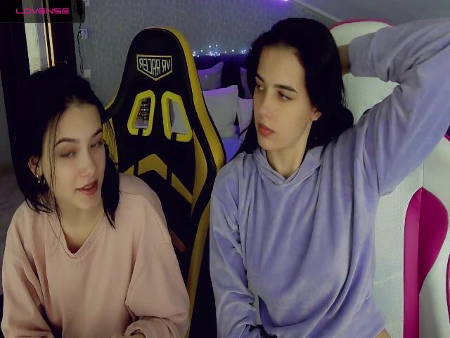 Live sex webcam photo for ReginaVin #271474032