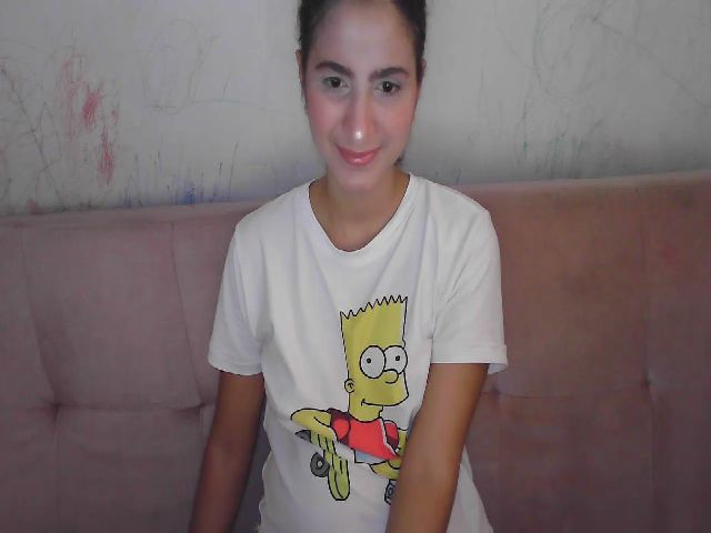 Live sex webcam photo for Sarita30 #271476021