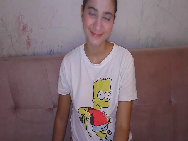 Live sex webcam photo for Sarita30 #271476248