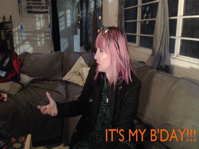 Live sex webcam photo for axehallow #271470708