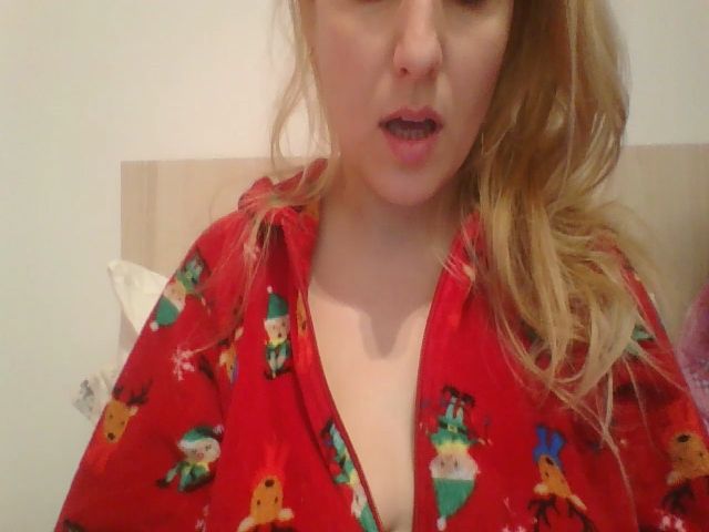 Live sex webcam photo for squirtvicky #271481909