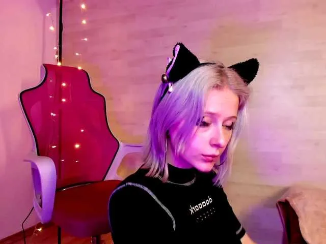 Live sex webcam photo for Purpl-amanita #271467770