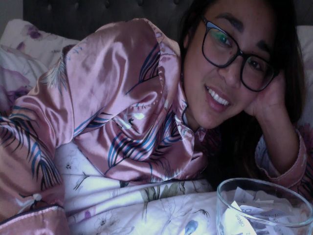 Live sex webcam photo for NewKristine23 #271482392