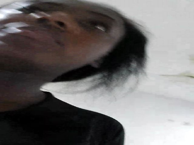 Live sex webcam photo for Maika27 #271470286