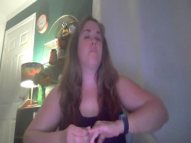 Live sex webcam photo for Laural55 #271469689