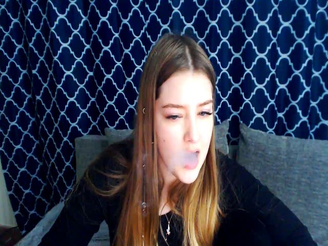 Live sex webcam photo for Midnight_xo #271477790