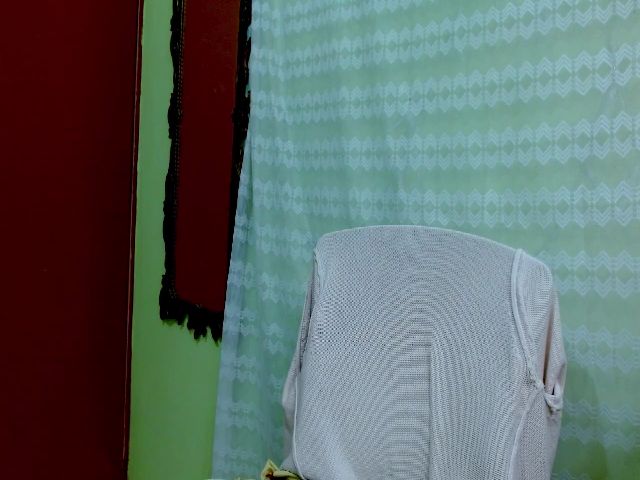 Live sex webcam photo for VanesaLatina1 #271477468