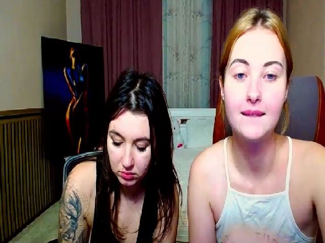 Live sex webcam photo for Nesty_Pool #271480119