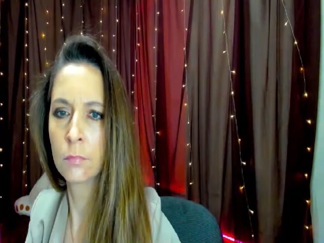 Live sex webcam photo for MilliKristal #271472450