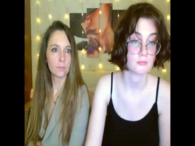 Live sex webcam photo for MilliKristal #271474039