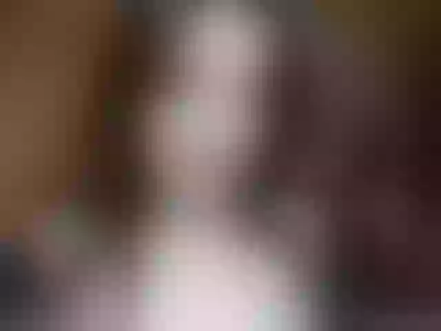 Live sex webcam photo for AdelaKouch #271467706
