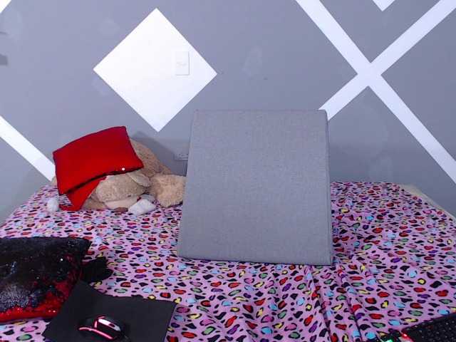 Live sex webcam photo for ivanna-dh #271468245