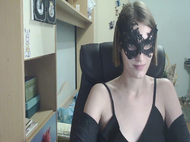 Live sex webcam photo for Xsandrasy #271477496