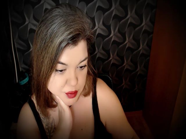 Live sex webcam photo for DickCraft #271481905