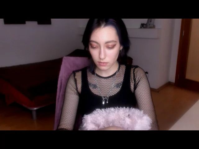 Live sex webcam photo for JaneKravis #271480748