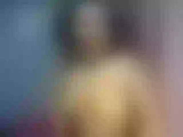 Live sex webcam photo for Shahiira #271468418