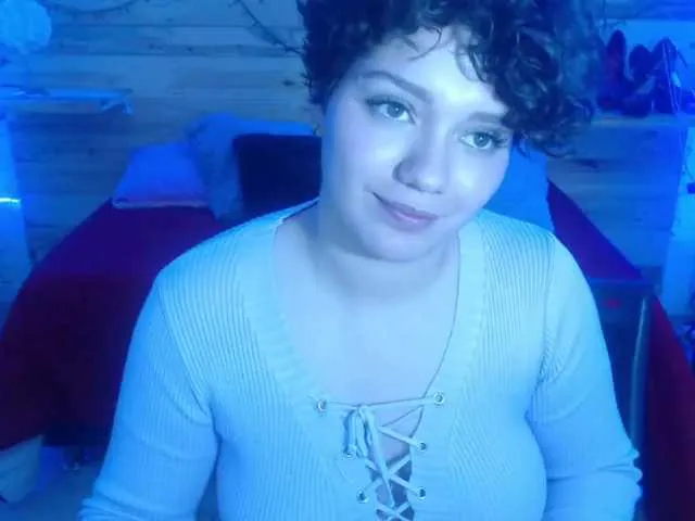 Live sex webcam photo for Maggie-evans5 #271495002