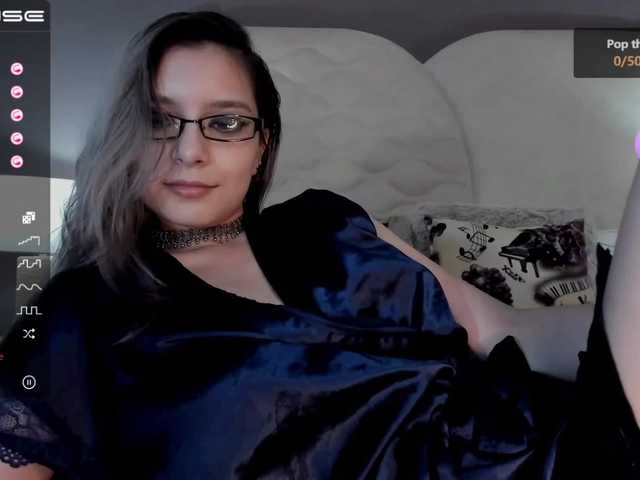 Live sex webcam photo for LilithMystic #271494438