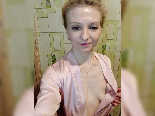 Live sex webcam photo for Anesteishen #271493770