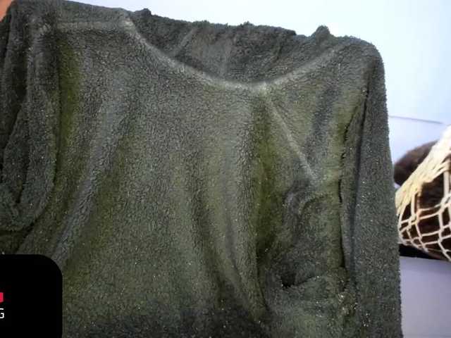 Live sex webcam photo for Charlotte-mwc #271488082