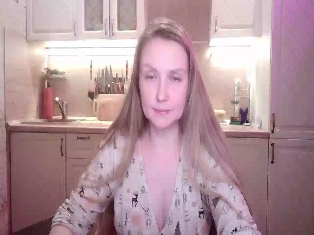 Live sex webcam photo for JaneGrey111 #271492899