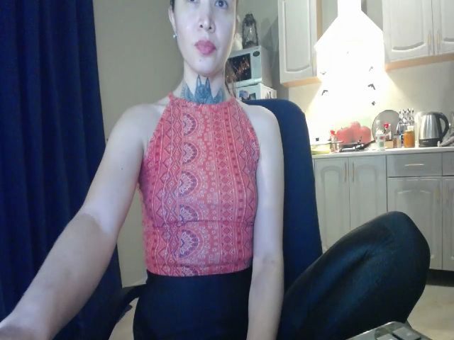 Live sex webcam photo for Angie_Wild #271496906