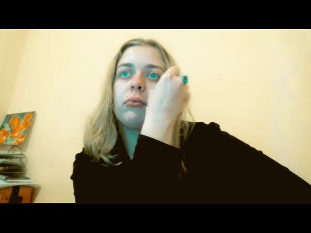 Live sex webcam photo for GoddessNika #271493510