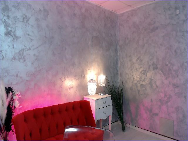 Live sex webcam photo for KendallDark #271492067