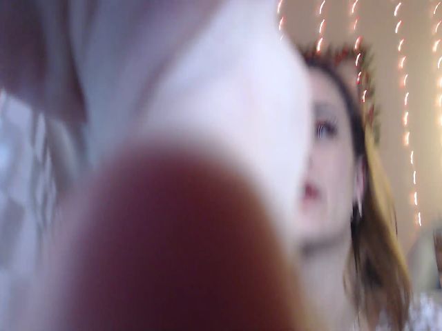 Live sex webcam photo for AudryLikes #271488372