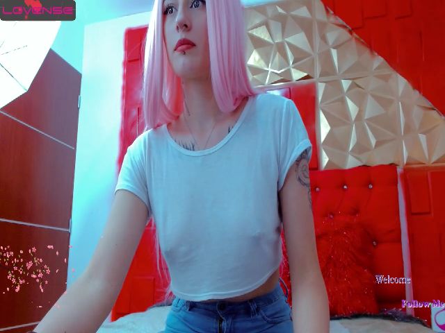 Live sex webcam photo for Violetdarkk #271497373