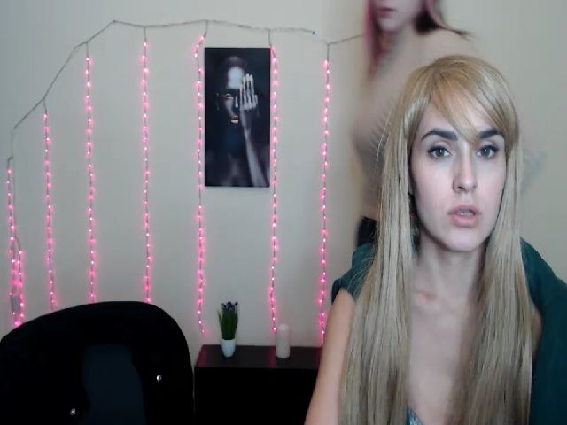 Live sex webcam photo for PolliMilk #271489095