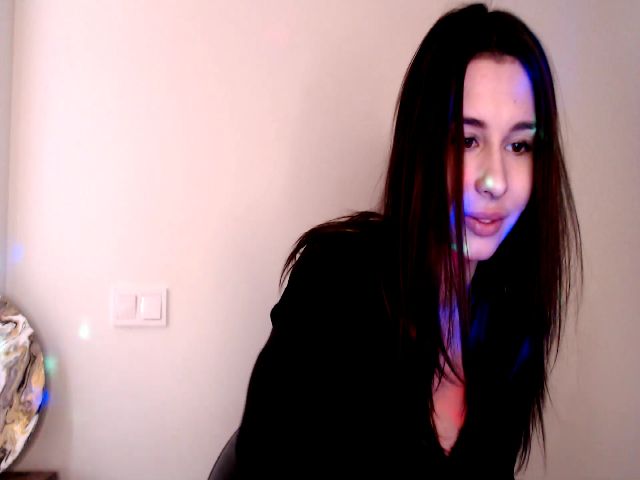 Live sex webcam photo for LeValeriya #271491760