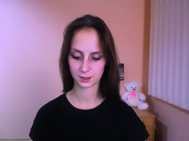 Live sex webcam photo for CuddliesNikki #271485862