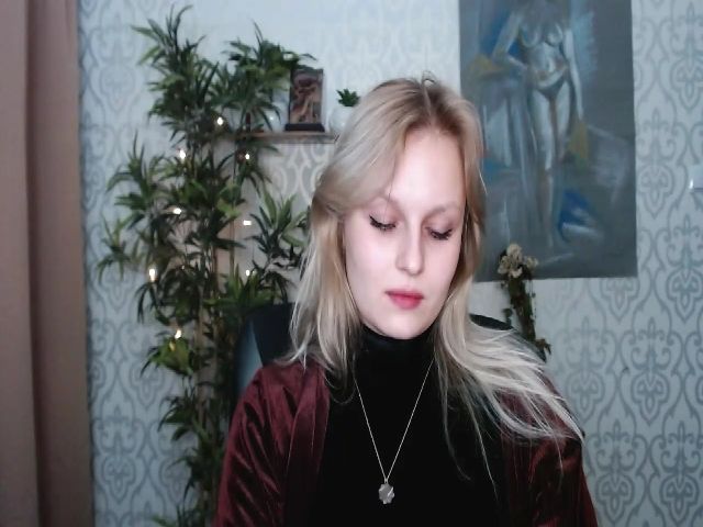 Live sex webcam photo for Dorina_xX #271495478