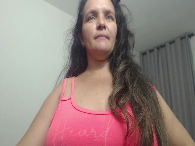 Live sex webcam photo for squirtx_hott #271485103