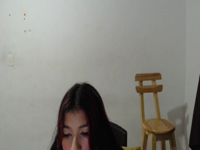 Live sex webcam photo for dollsquirtxxx #271488620
