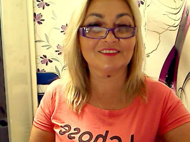 Live sex webcam photo for IryshAlyce #271496951